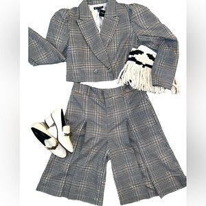 2 piece bolero jacket & culottes set